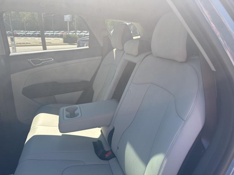 new 2026 Kia Sportage Hybrid car, priced at $33,186