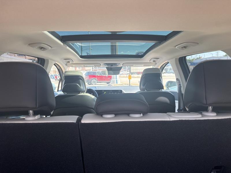 new 2026 Kia Sportage Hybrid car, priced at $33,186