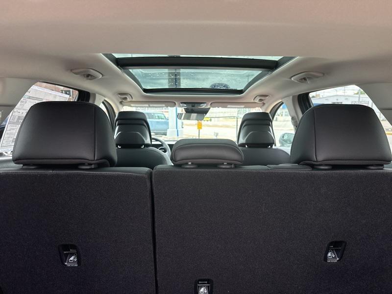 new 2025 Kia Sportage Hybrid car, priced at $36,457