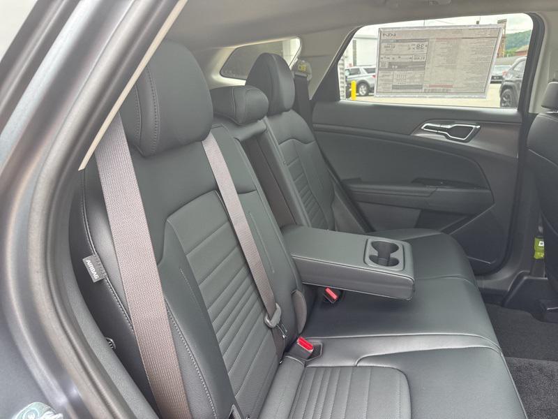 new 2025 Kia Sportage Hybrid car, priced at $36,457