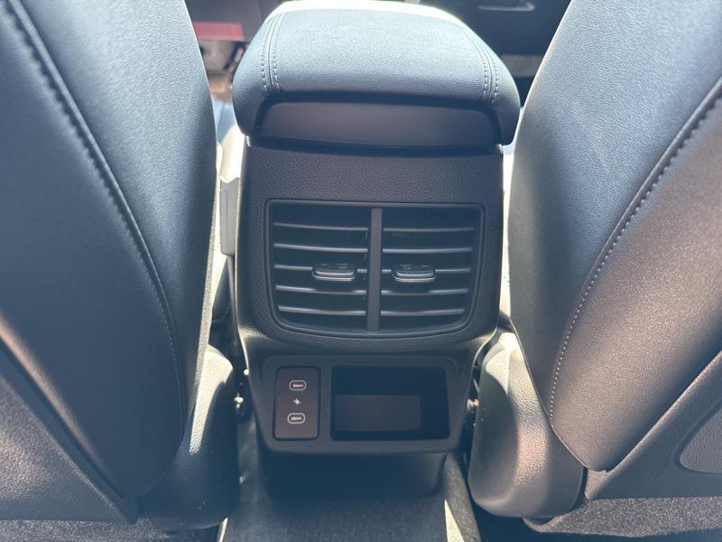 new 2026 Kia Seltos car, priced at $32,023