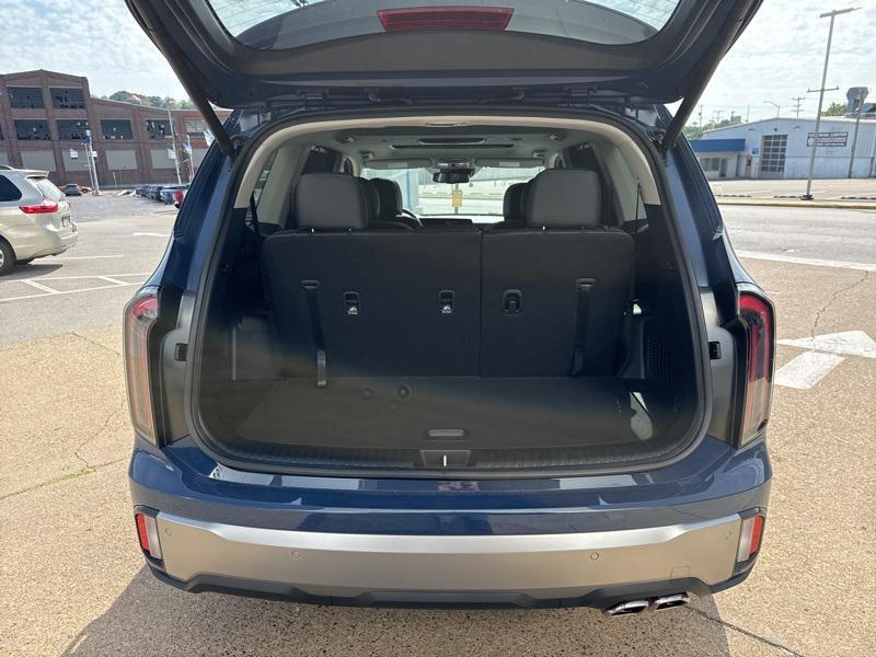new 2025 Kia Telluride car, priced at $42,960