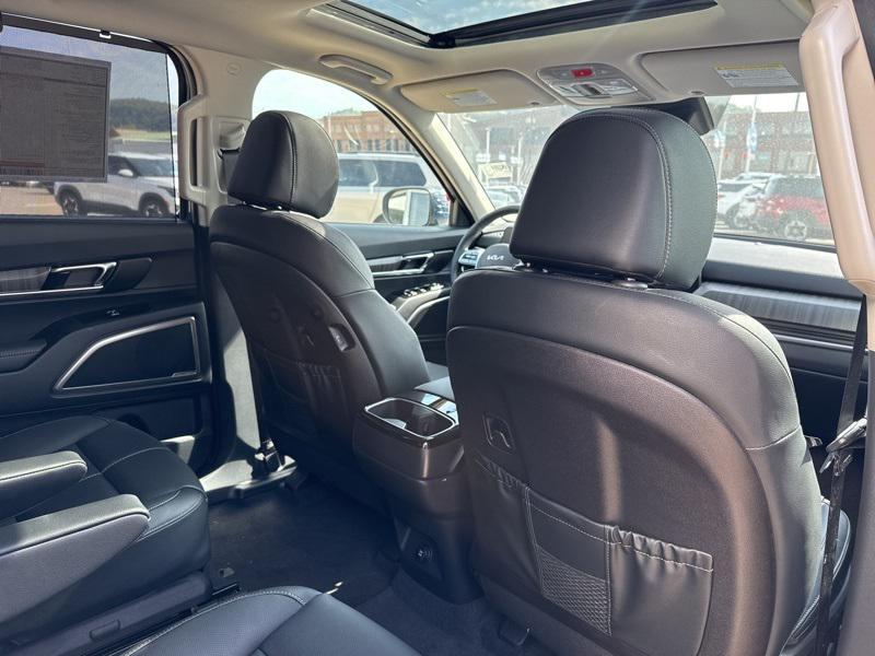 new 2025 Kia Telluride car, priced at $42,960