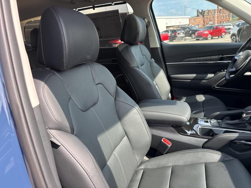 new 2025 Kia Telluride car, priced at $42,960