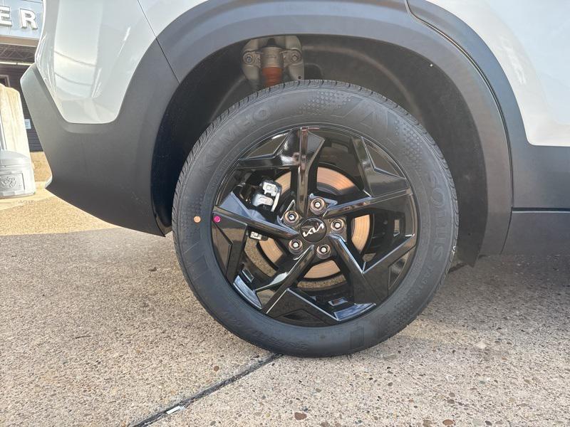 new 2026 Kia Seltos car, priced at $29,492