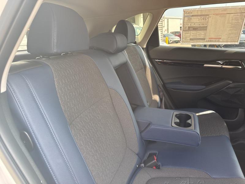 new 2025 Kia Seltos car, priced at $25,737