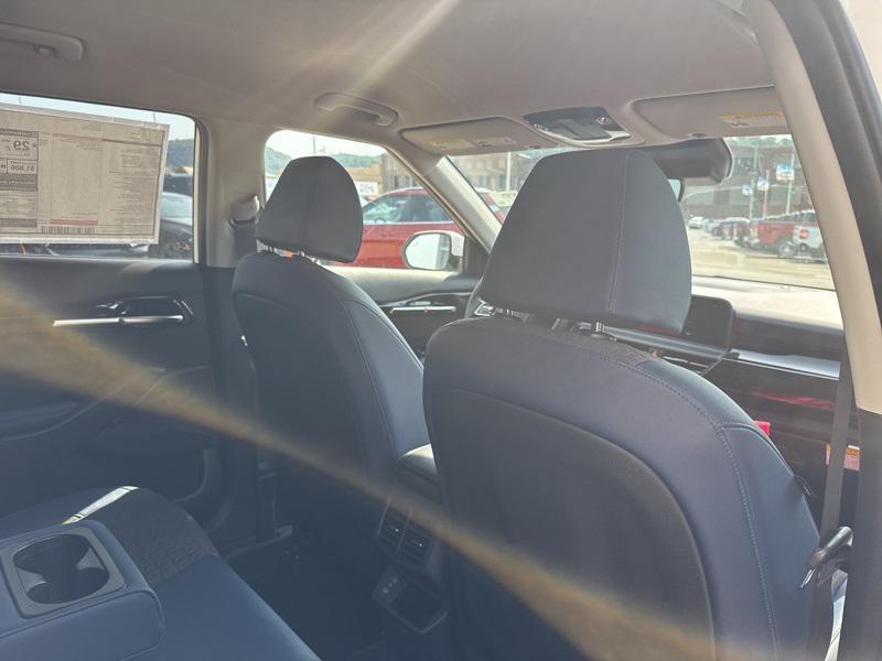 new 2025 Kia Seltos car, priced at $25,737