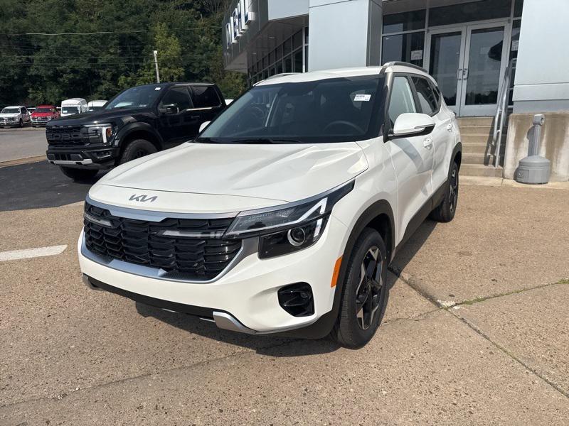 new 2025 Kia Seltos car, priced at $25,737