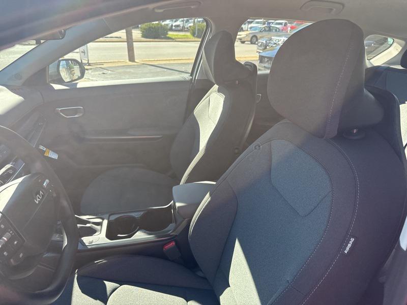 new 2025 Kia K4 car, priced at $23,099