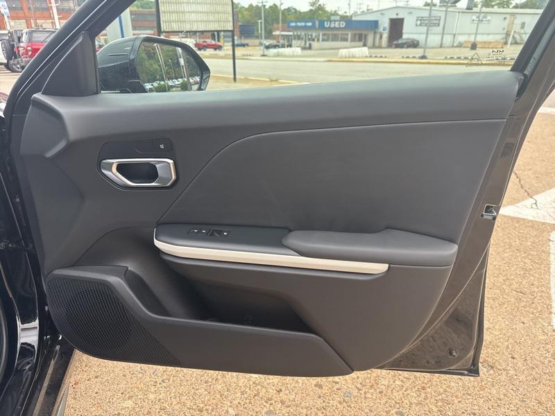 new 2025 Kia K4 car, priced at $24,047