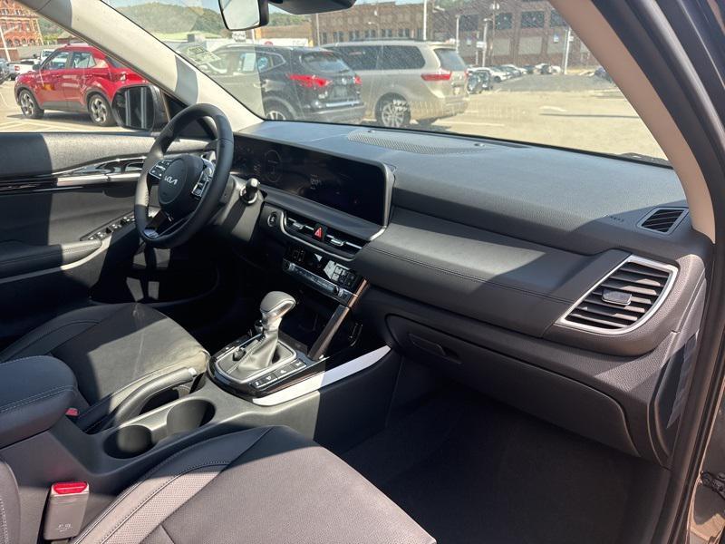 new 2026 Kia Seltos car, priced at $30,000