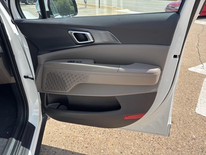 new 2026 Kia Carnival car, priced at $36,226