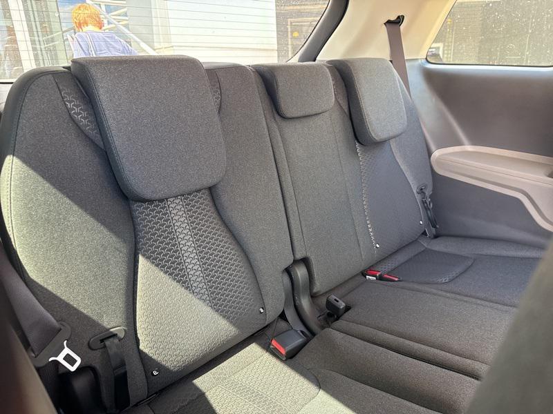 new 2026 Kia Carnival car, priced at $36,226
