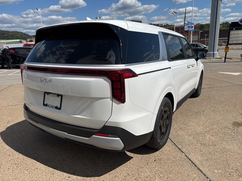 new 2026 Kia Carnival car, priced at $36,226