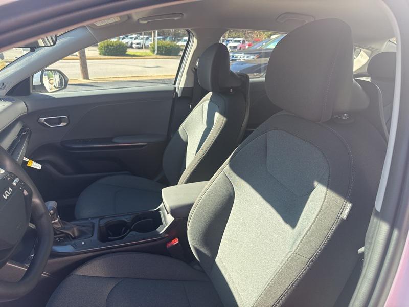 new 2025 Kia K4 car, priced at $23,474