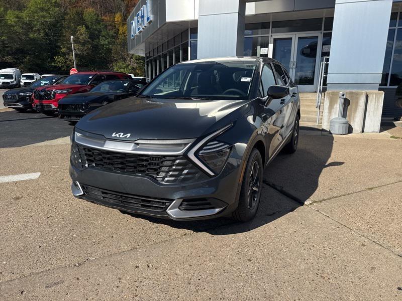 new 2025 Kia Sportage Hybrid car, priced at $29,196