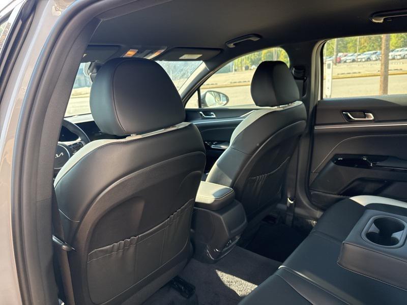 new 2026 Kia K5 car, priced at $30,400