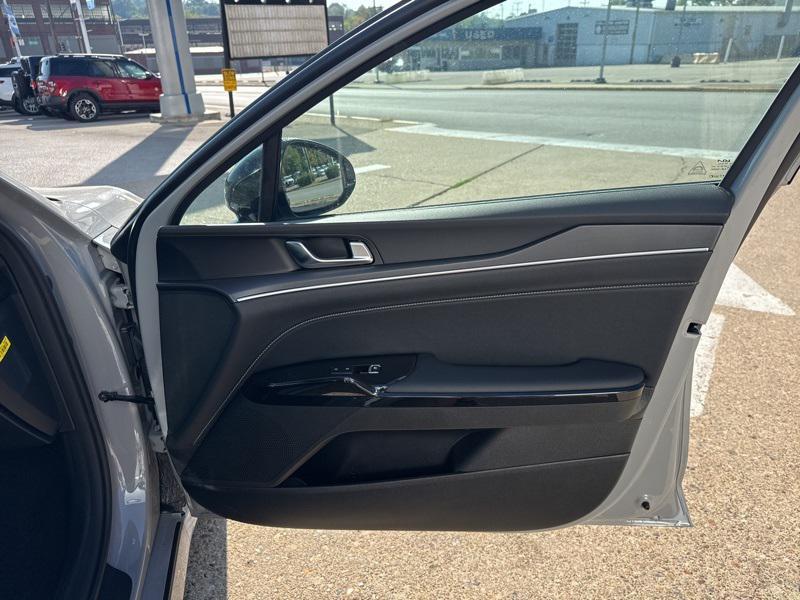 new 2026 Kia K5 car, priced at $30,400