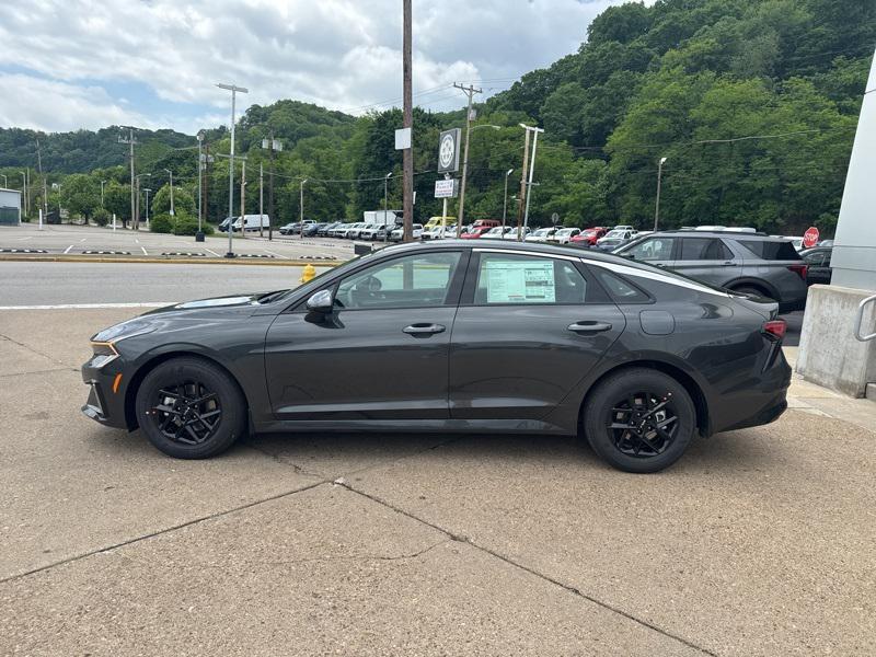 new 2025 Kia K5 car, priced at $25,500