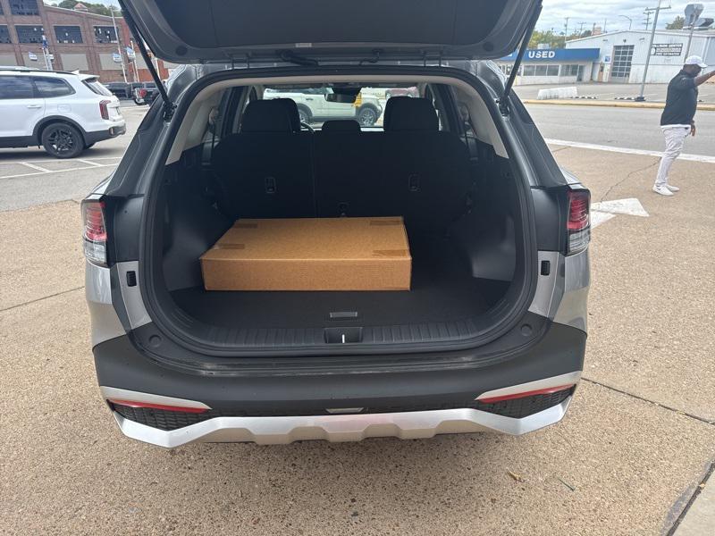 new 2025 Kia Sportage Hybrid car, priced at $28,821