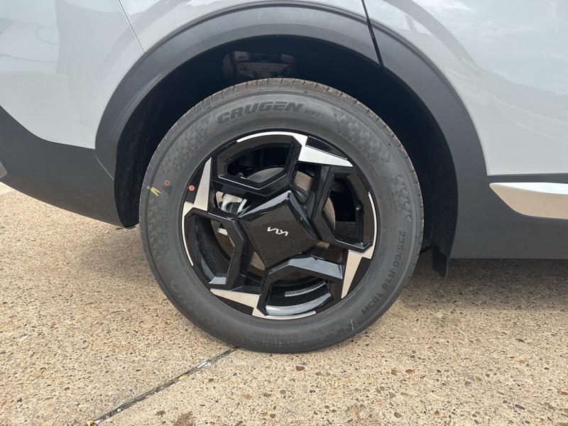 new 2026 Kia Sportage car, priced at $32,421