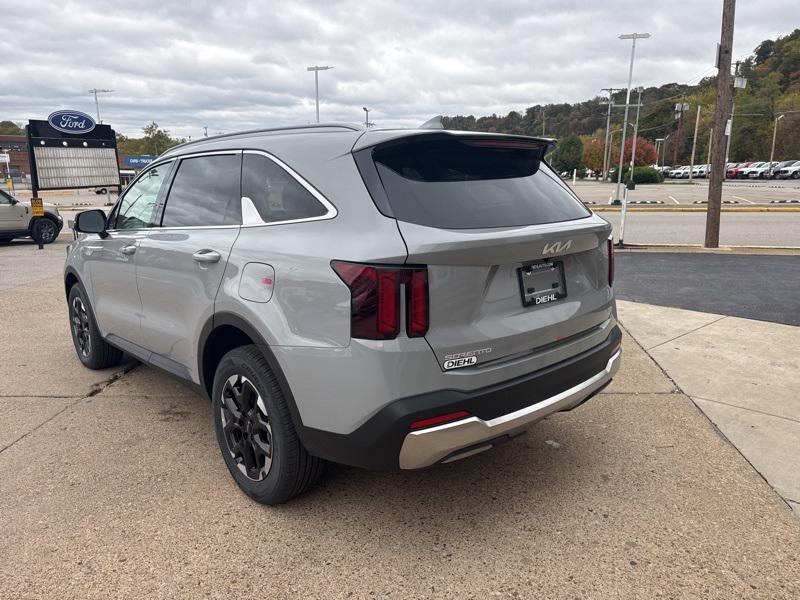 new 2025 Kia Sorento car, priced at $33,959