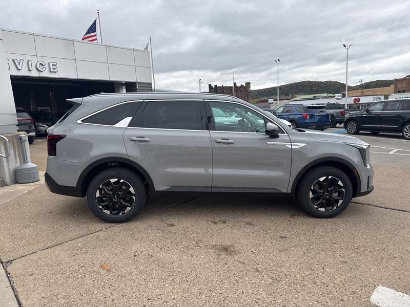 new 2025 Kia Sorento car, priced at $33,959