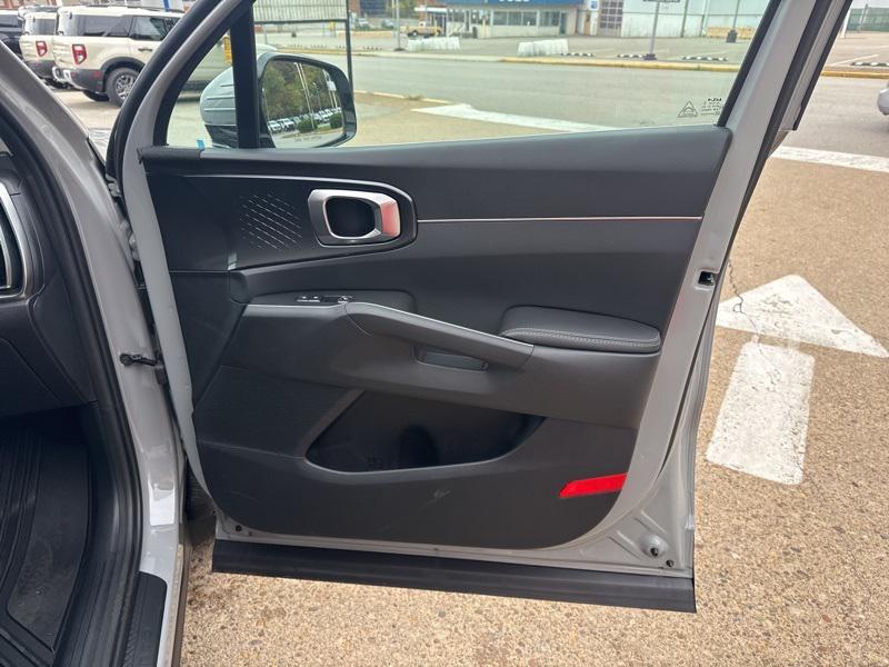 new 2025 Kia Sorento car, priced at $33,959