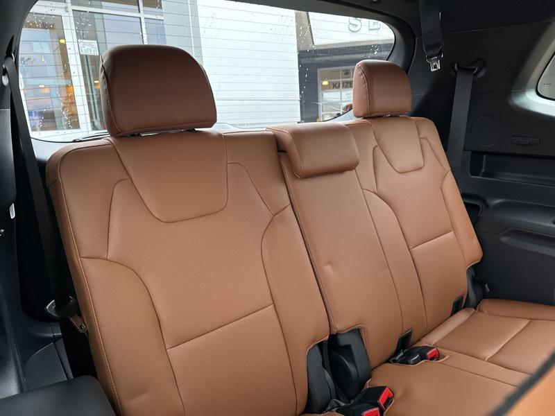 new 2025 Kia Telluride car, priced at $44,599