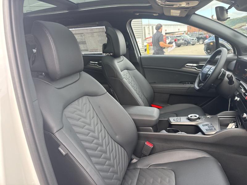 new 2026 Kia Sportage car, priced at $36,000