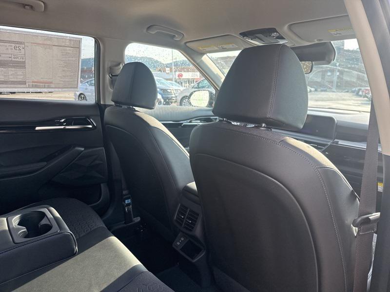 new 2026 Kia Seltos car, priced at $27,900