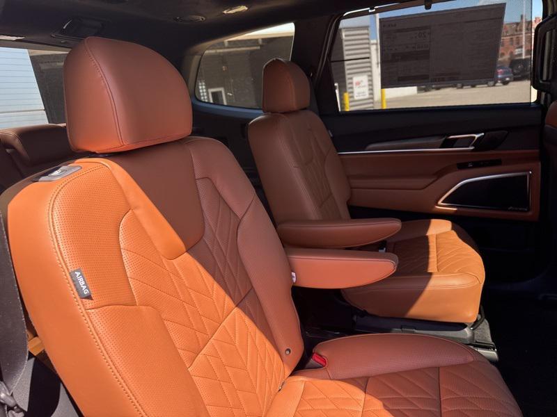 new 2025 Kia Telluride car, priced at $51,102