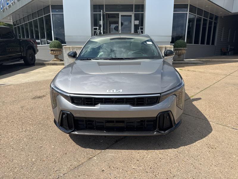 new 2025 Kia K4 car, priced at $29,058