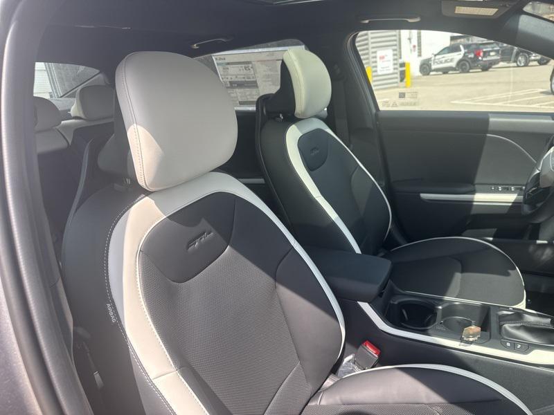 new 2025 Kia K4 car, priced at $29,058