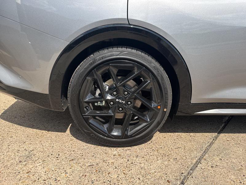 new 2025 Kia K4 car, priced at $29,058