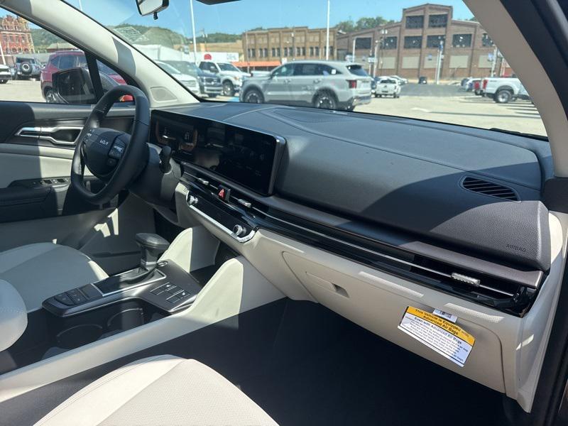 new 2026 Kia Sportage car, priced at $32,141