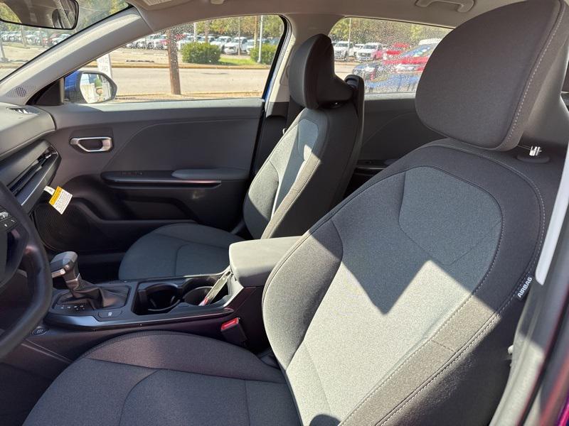 new 2025 Kia K4 car, priced at $22,623