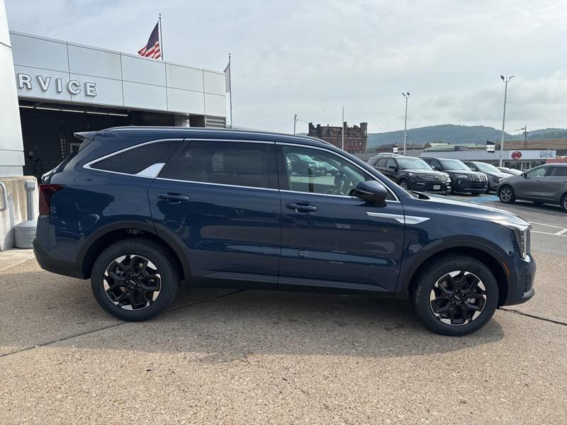 new 2025 Kia Sorento car, priced at $36,000