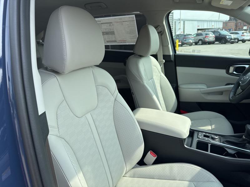 new 2025 Kia Sorento car, priced at $36,000