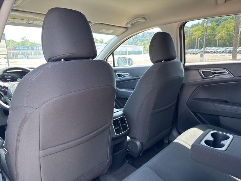 new 2025 Kia Sportage Hybrid car, priced at $29,427