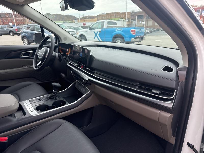 new 2026 Kia Carnival car, priced at $39,000