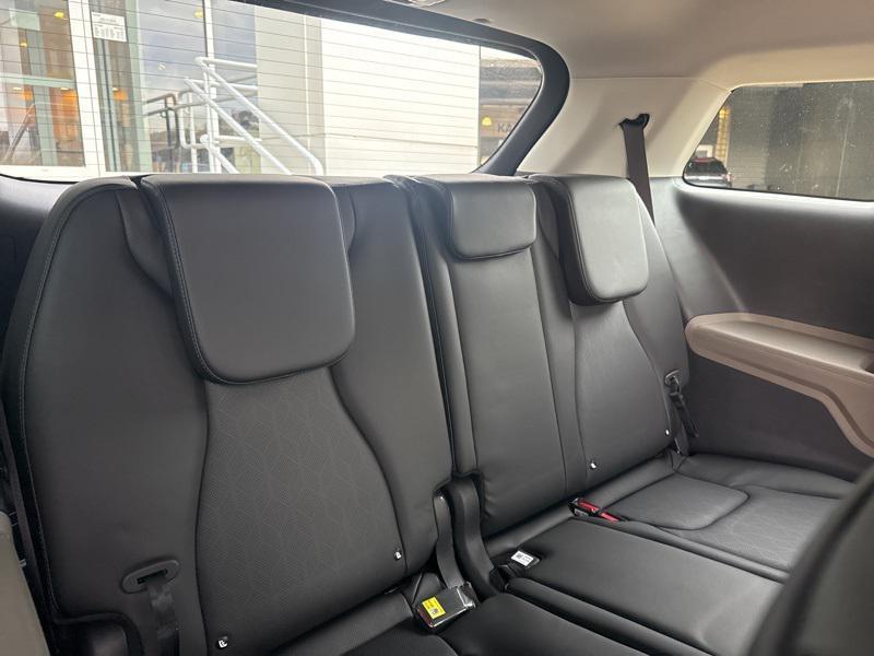 new 2026 Kia Carnival car, priced at $39,000