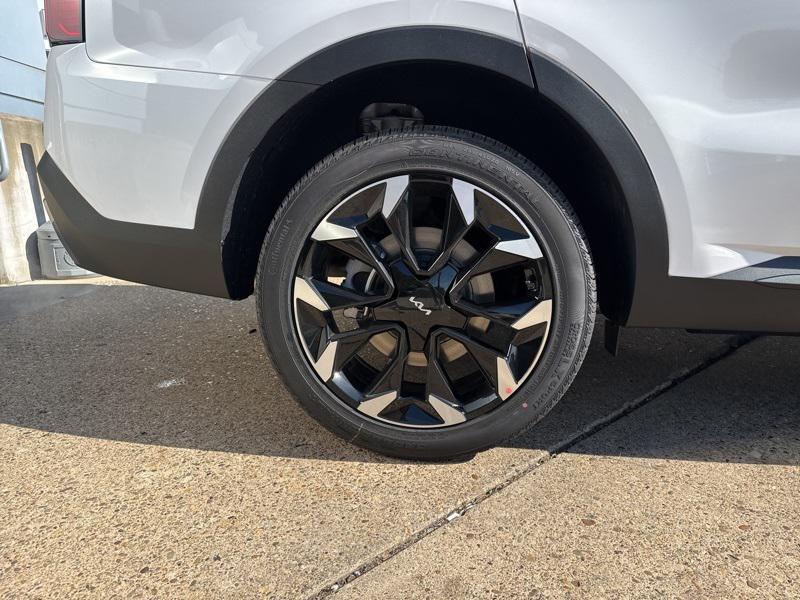 new 2026 Kia Sorento car, priced at $39,200