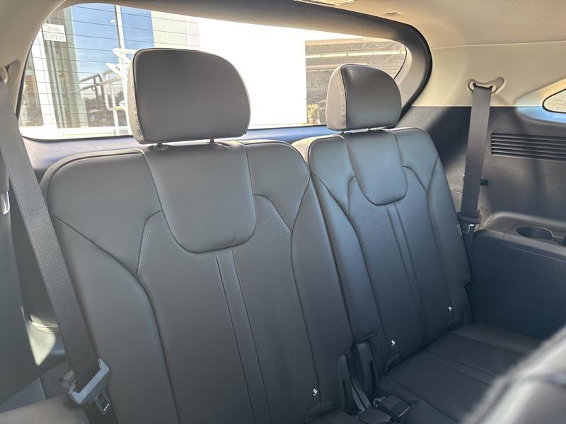 new 2026 Kia Sorento car, priced at $39,200