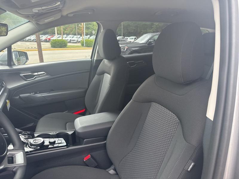 new 2025 Kia Sportage Hybrid car, priced at $29,071