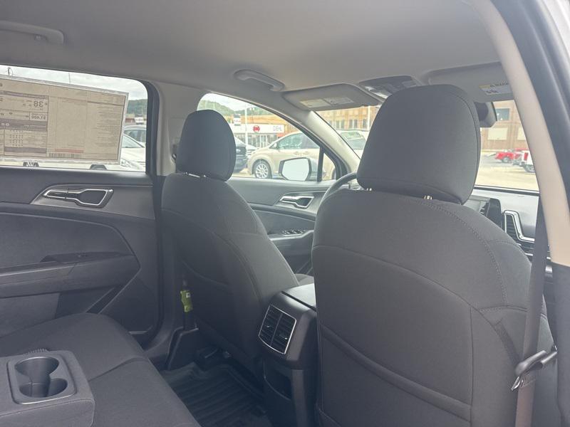 new 2025 Kia Sportage Hybrid car, priced at $29,071