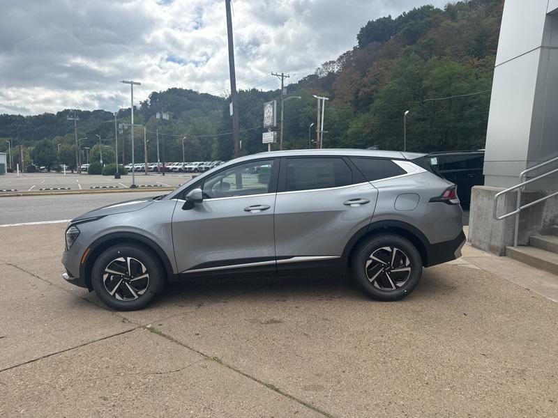 new 2025 Kia Sportage Hybrid car, priced at $29,071