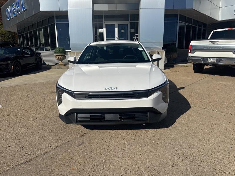 new 2025 Kia K4 car, priced at $23,474