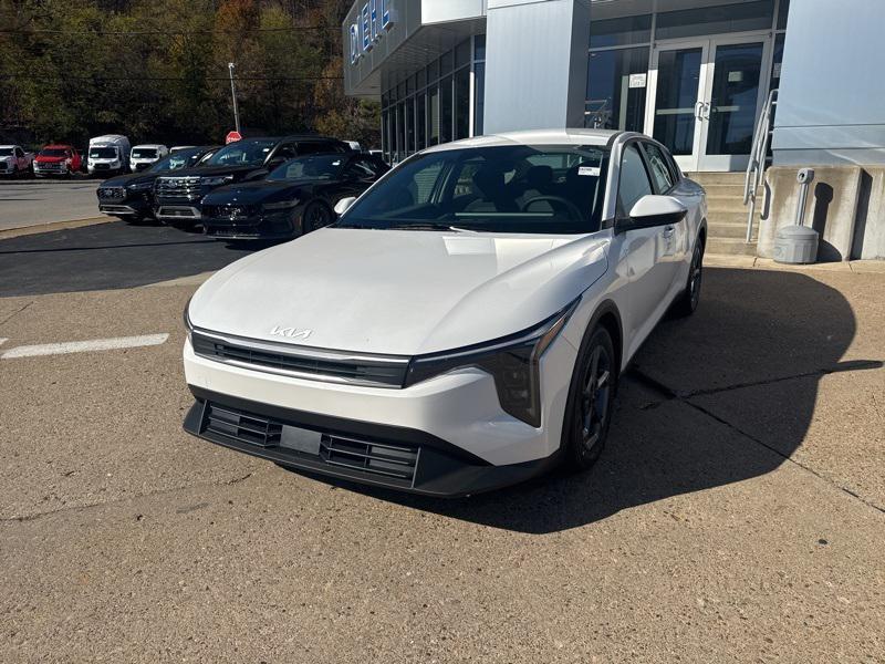 new 2025 Kia K4 car, priced at $23,474