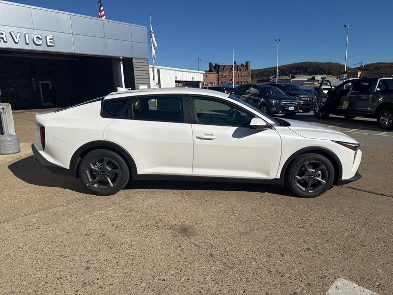 new 2025 Kia K4 car, priced at $23,474